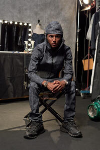 Look 3